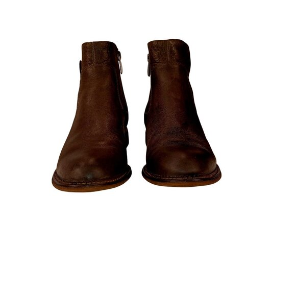 Franco Sarto Chelsea Boot Side Zip Taupe Block Flat Womens Leather Shoe Size 7.5 - Picture 3 of 11